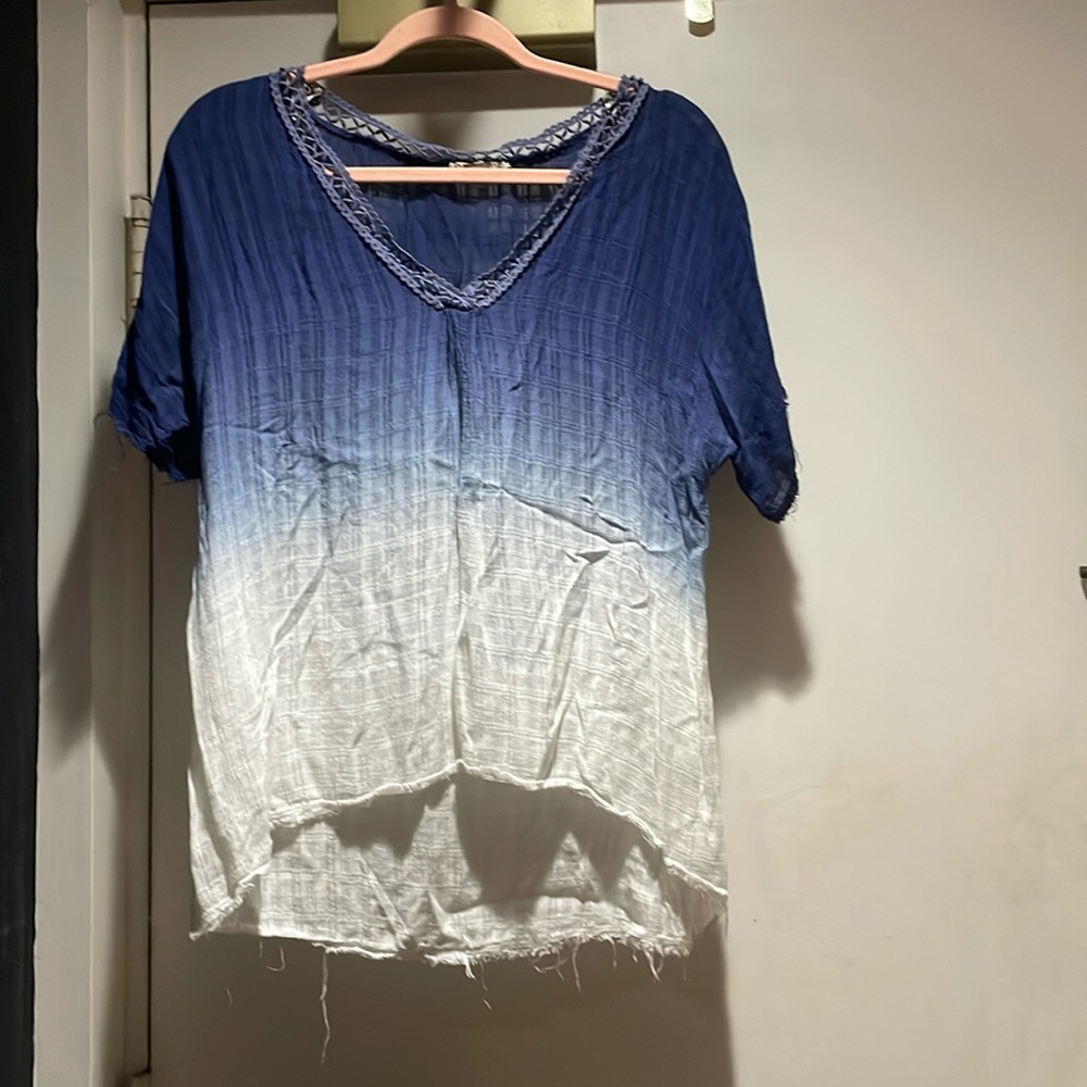 Gimmicks top